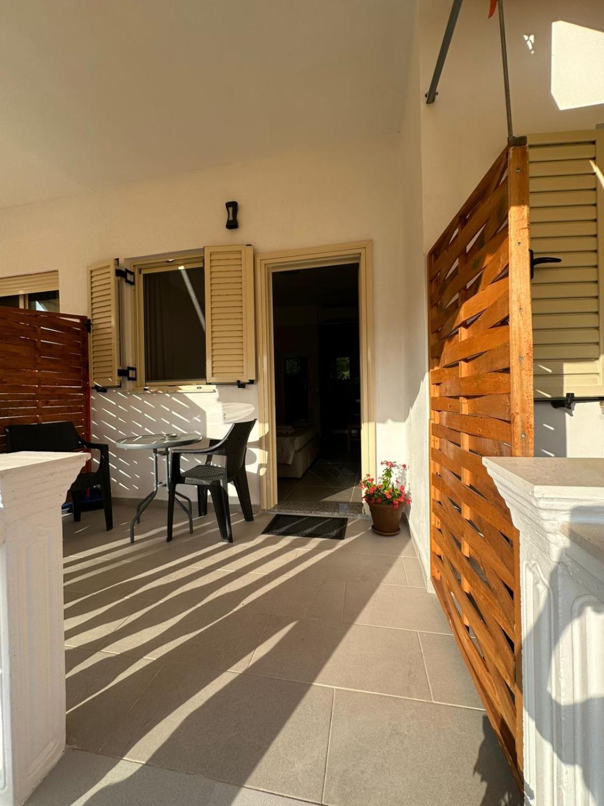 Andi Hotel